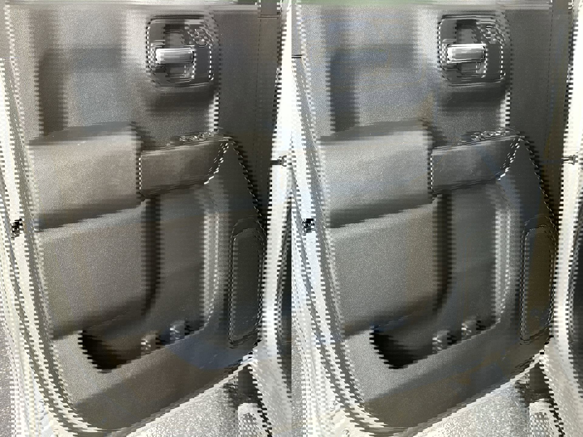 Used 2022 Chevrolet Silverado 1500 Custom image 33