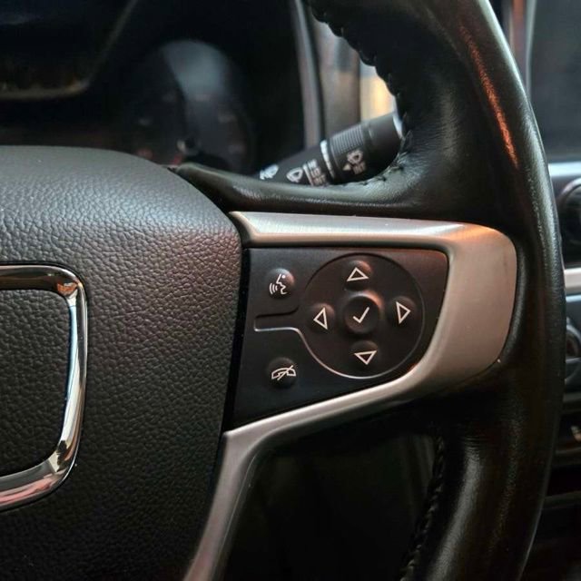 Used 2018 GMC Canyon SLE w/ SLE Convenience Package image 19