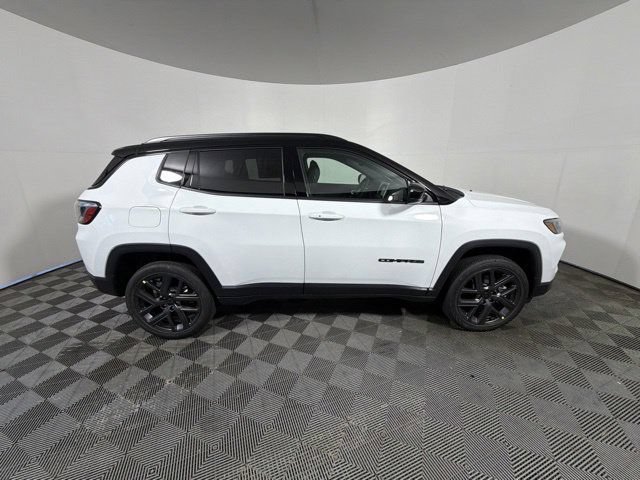 New 2026 Jeep Compass Limited AWD/4WD image 14