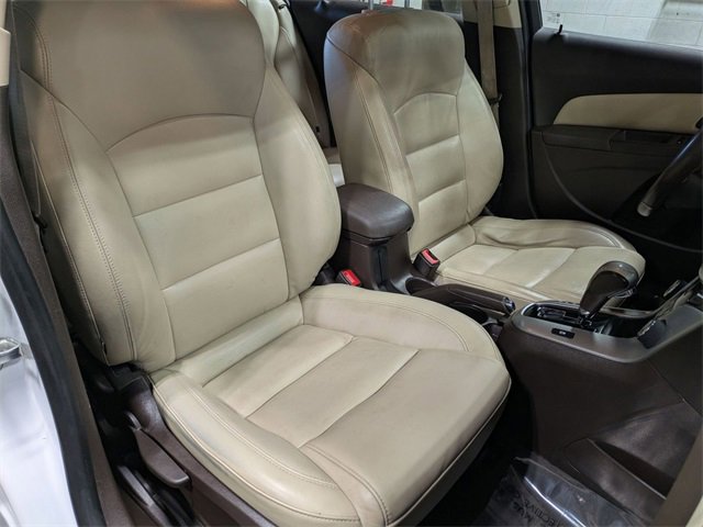 Certified 2014 Chevrolet Cruze LTZ w/ Sun, Sound and Sport Package image 28