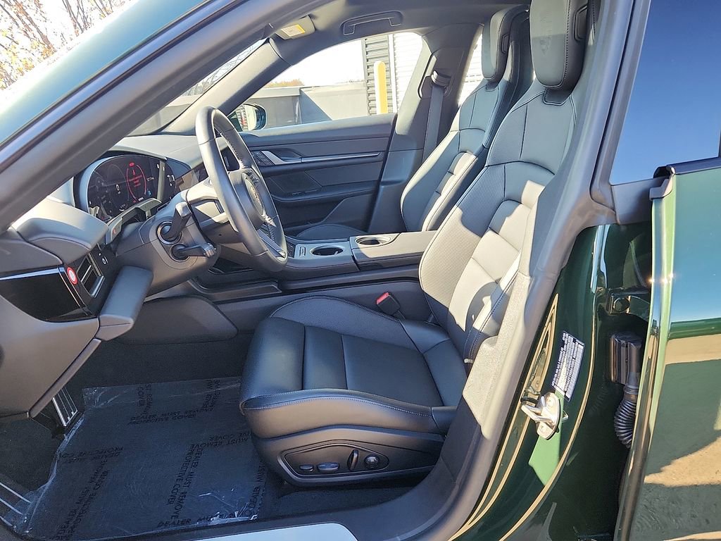 Certified 2025 Porsche Taycan image 5