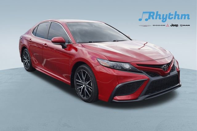Used 2022 Toyota Camry SE