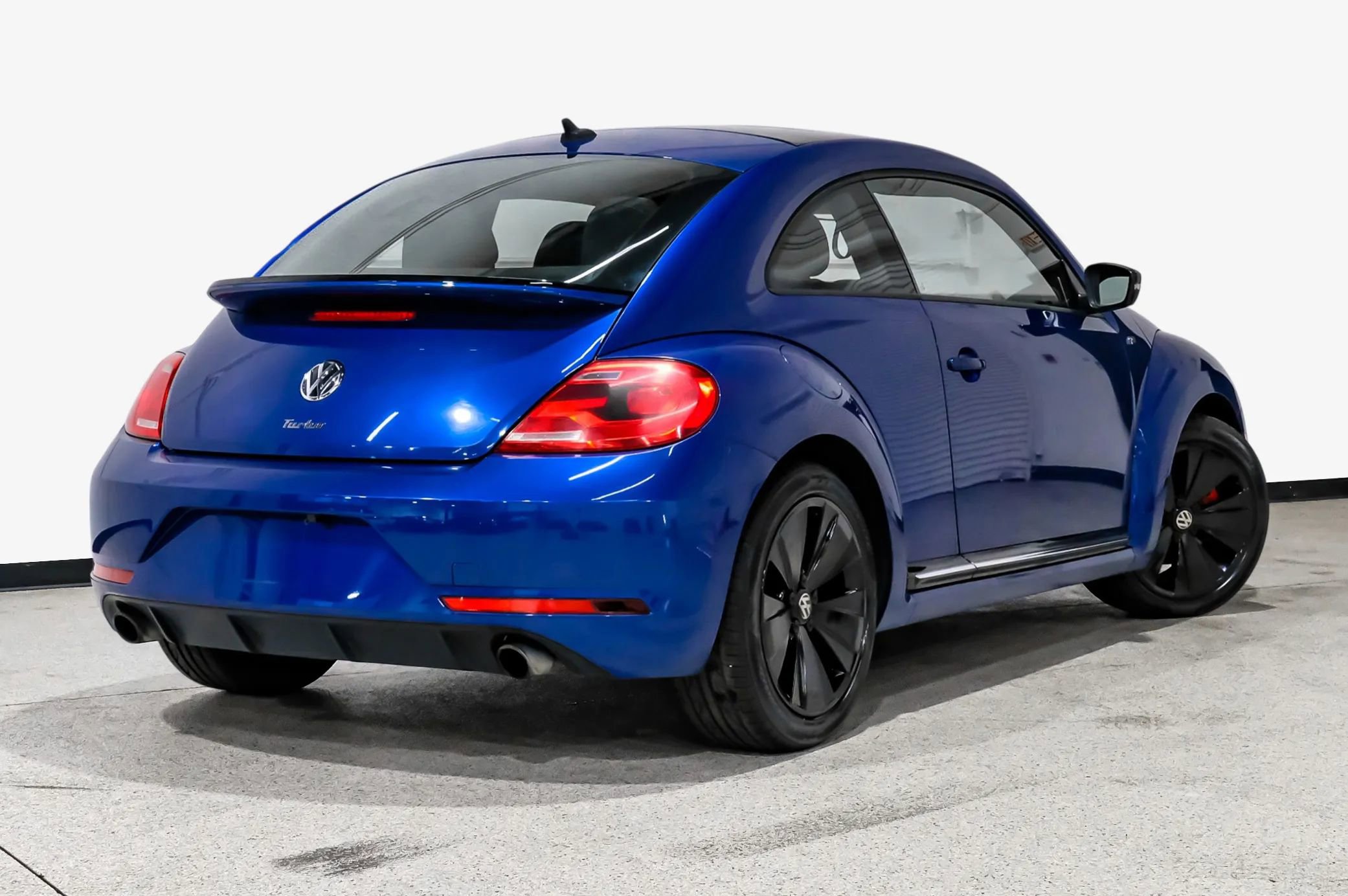 Used 2014 Volkswagen Beetle GSR image 6