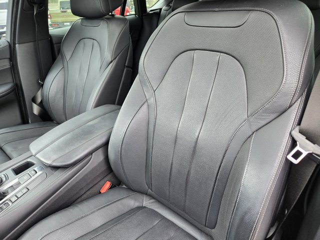 Used 2019 BMW X6 xDrive35i w/ M Sport Package AWD/4WD image 34