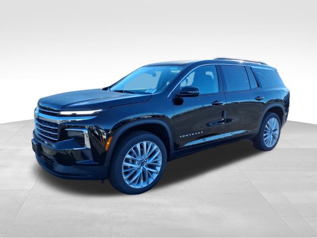 New 2027 Chevrolet Traverse LT w/ LPO, Floor Liner Package FWD image 4