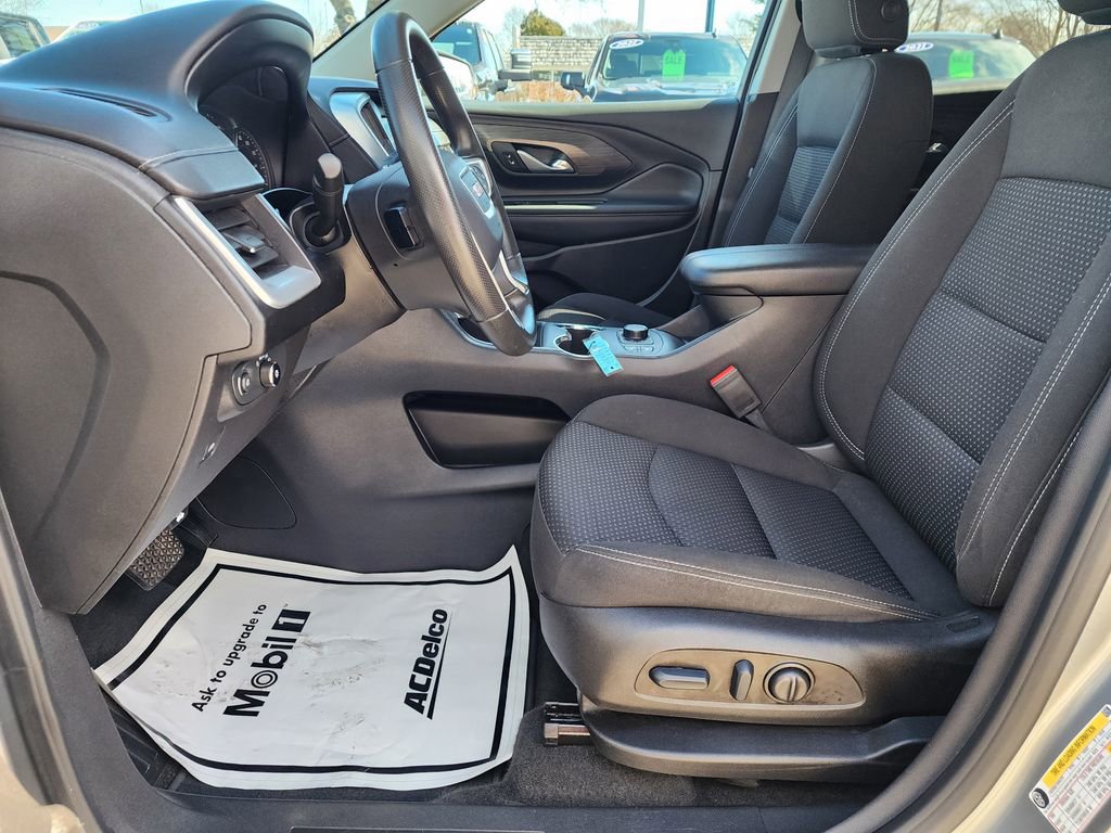 Certified 2023 GMC Terrain SLE w/ Driver Convenience Package image 30