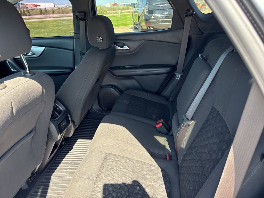 Used 2020 Chevrolet Blazer LT FWD image 17