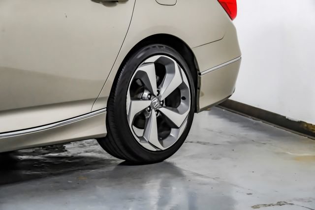 Used 2018 Honda Accord Touring image 75