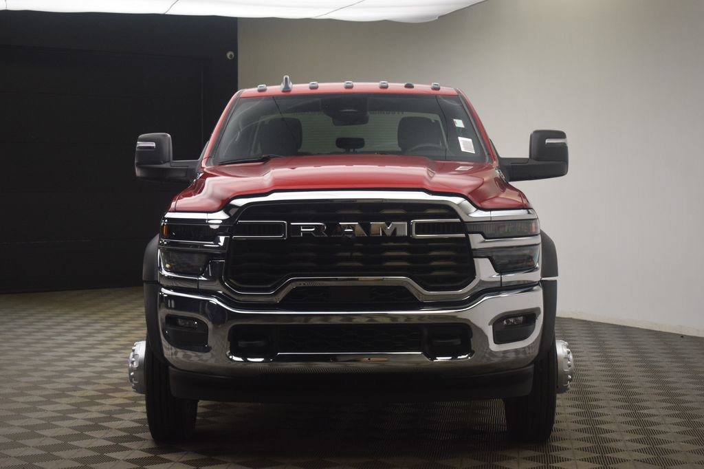 New 2026 RAM 5500 Tradesman w/ Chrome Appearance Group AWD/4WD video 2