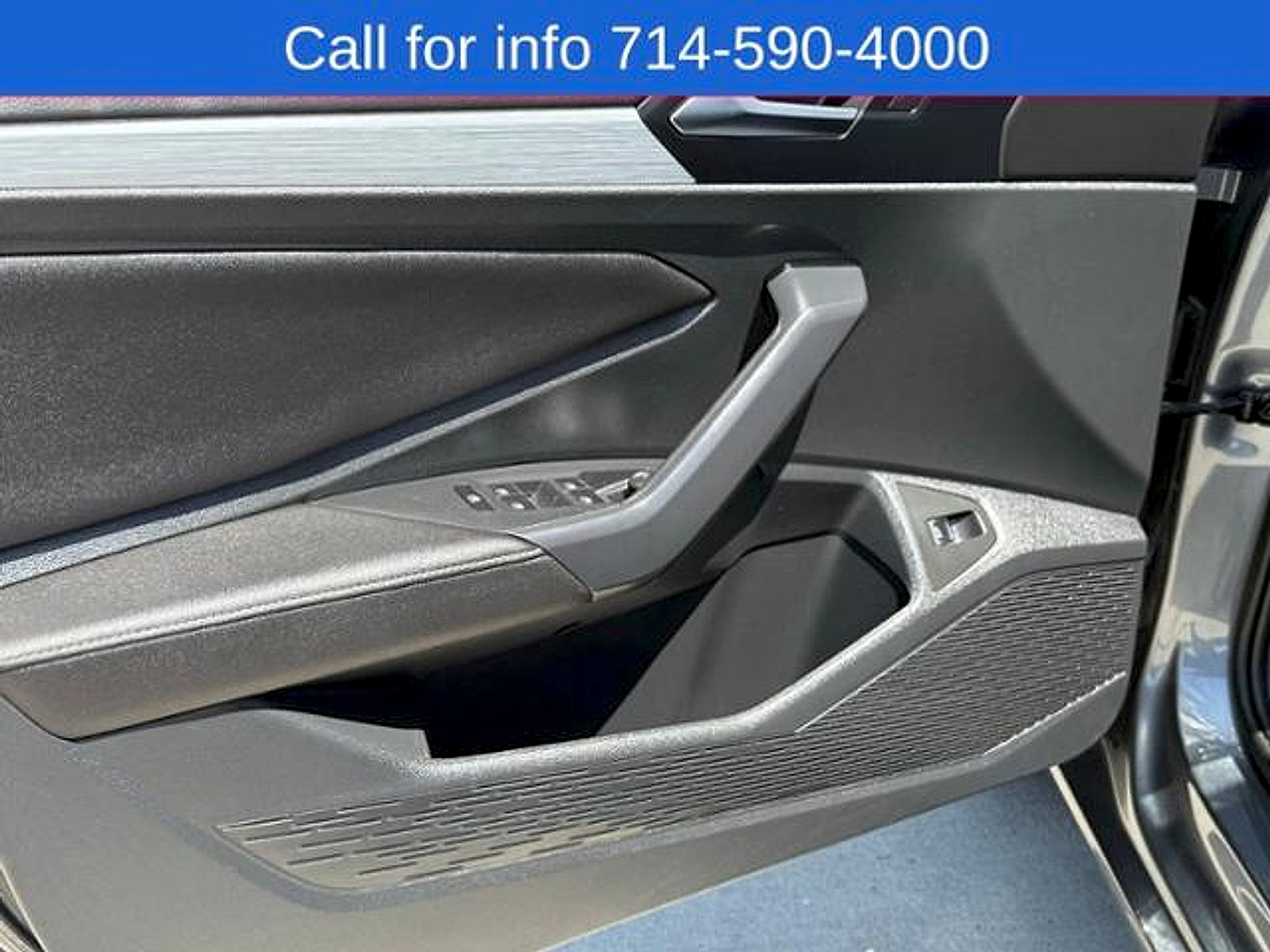 Used 2025 Volkswagen Jetta S FWD image 11