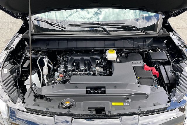 New 2026 Nissan Pathfinder SL FWD image 8