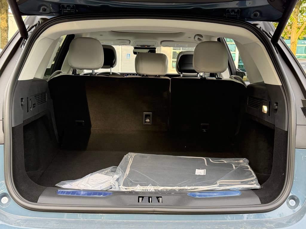 New 2026 Lincoln Nautilus Hybrid AWD/4WD image 18