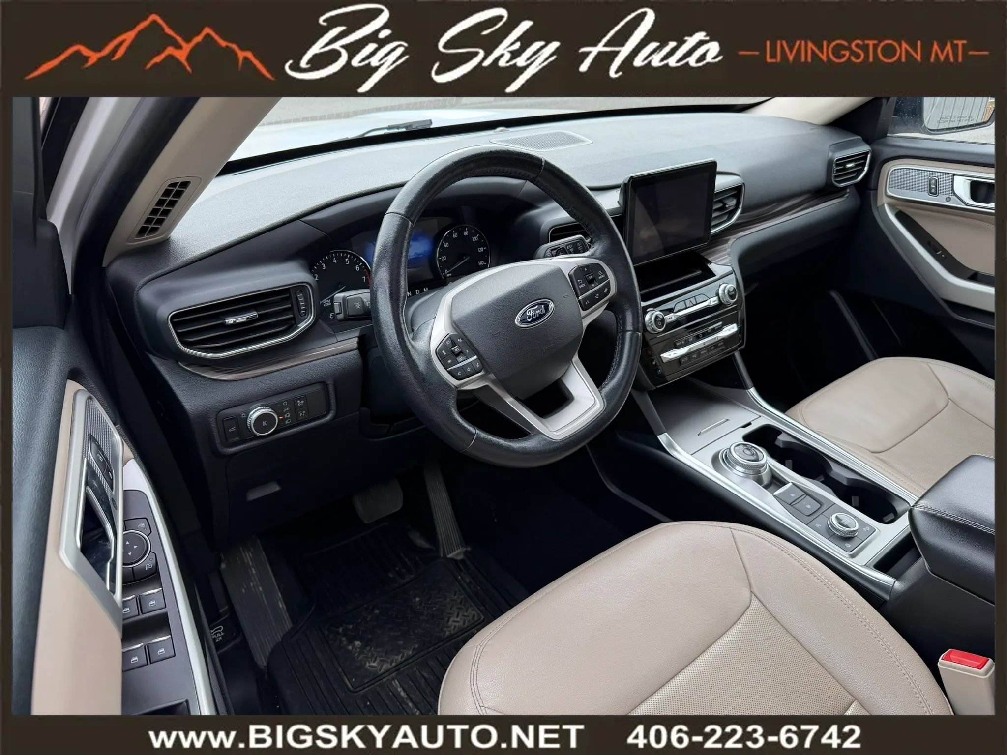 Used 2021 Ford Explorer Limited w/ Equipment Group 301A AWD/4WD image 12