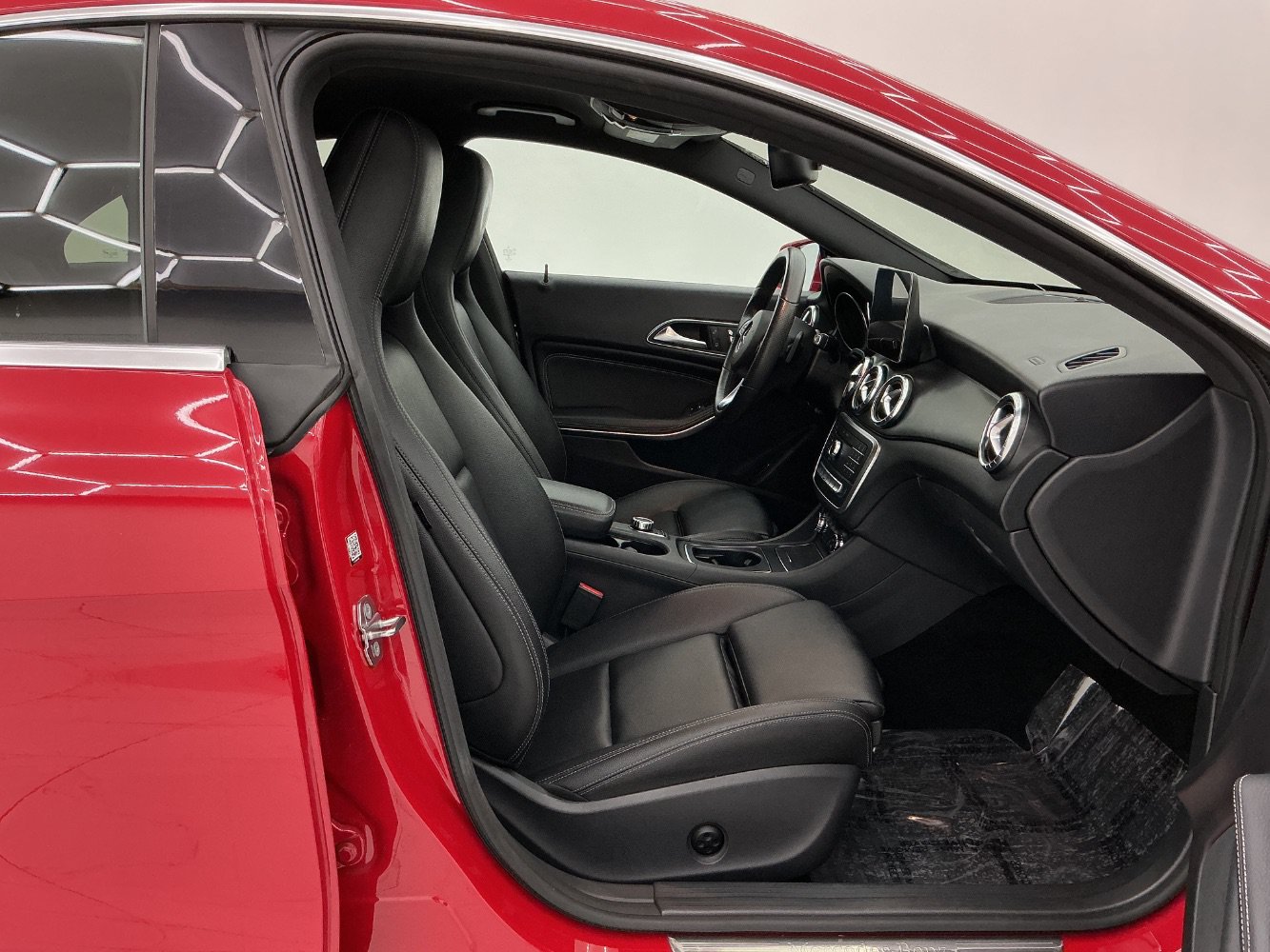 Used 2019 Mercedes-Benz CLA 250 image 15