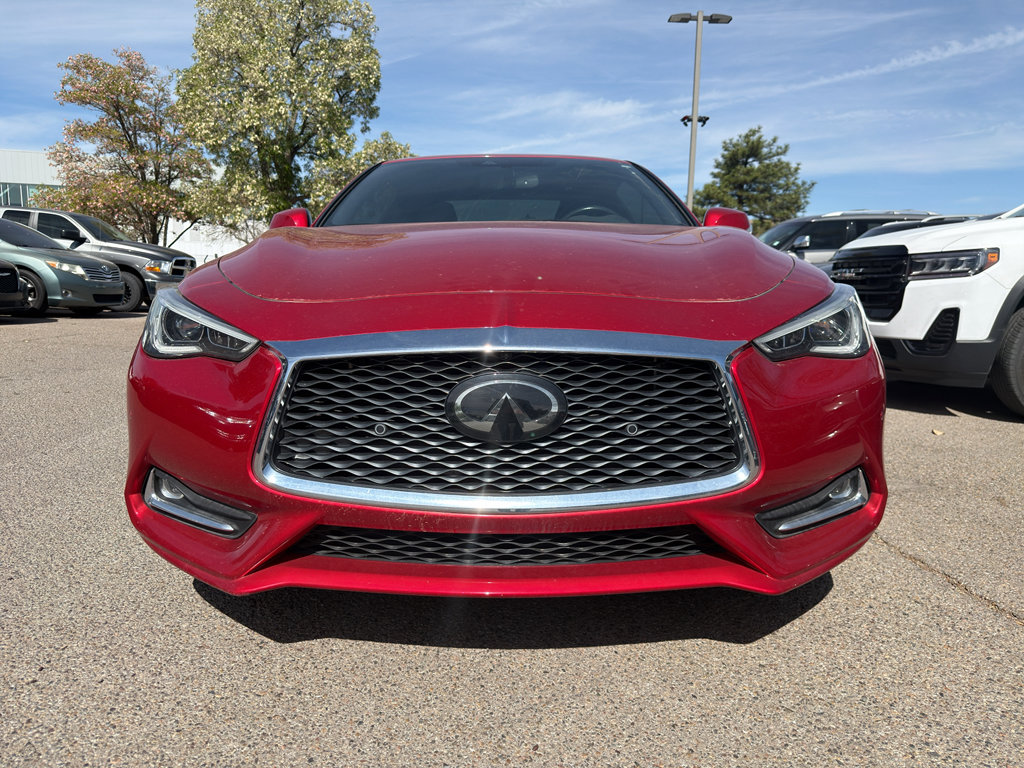 Used 2021 INFINITI Q60 3.0t Luxe w/ Essential Package image 2