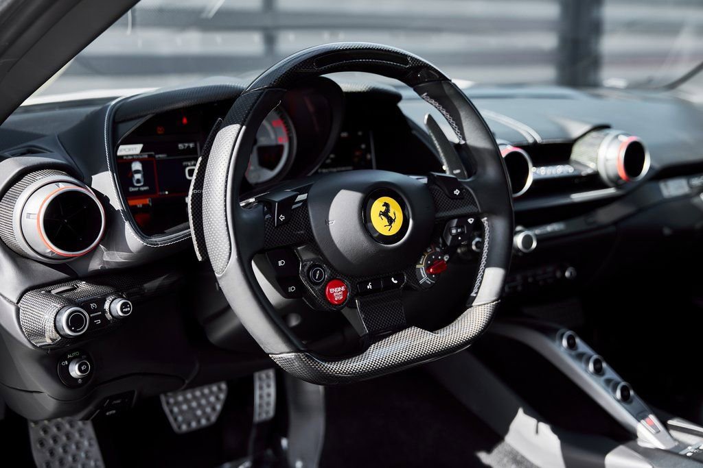 Used 2019 Ferrari 812 Superfast image 34