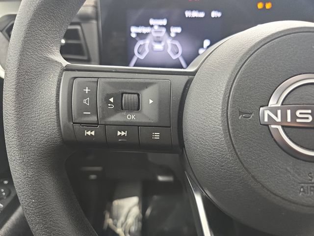 Used 2026 Nissan Kicks SV FWD image 17