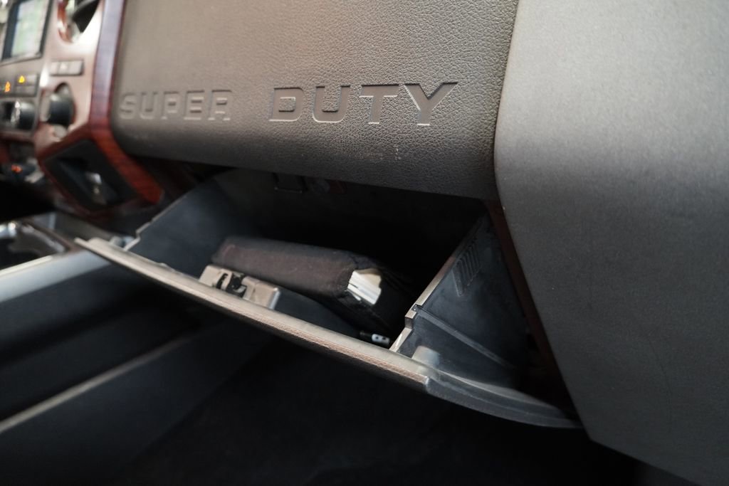 Used 2011 Ford F250 King Ranch w/ King Ranch w/Chrome Pkg image 37