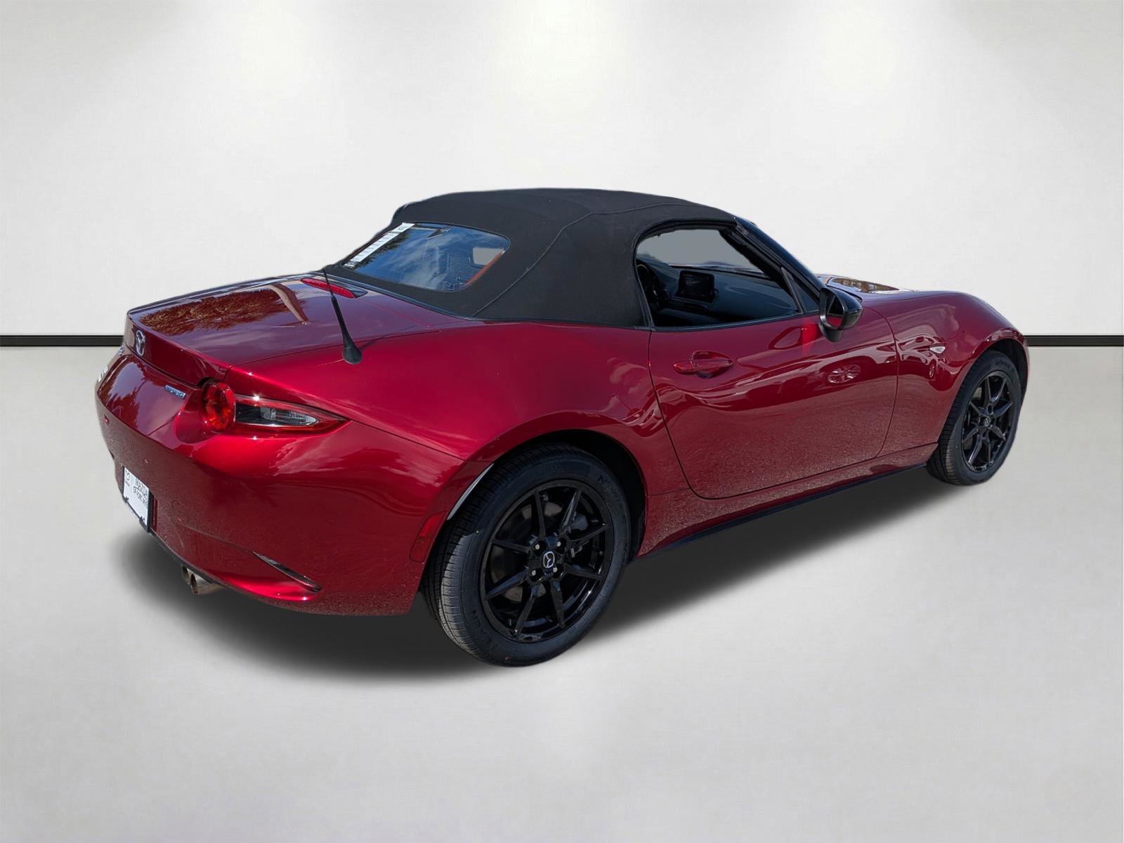 Used 2021 MAZDA MX-5 Miata Sport RWD image 4