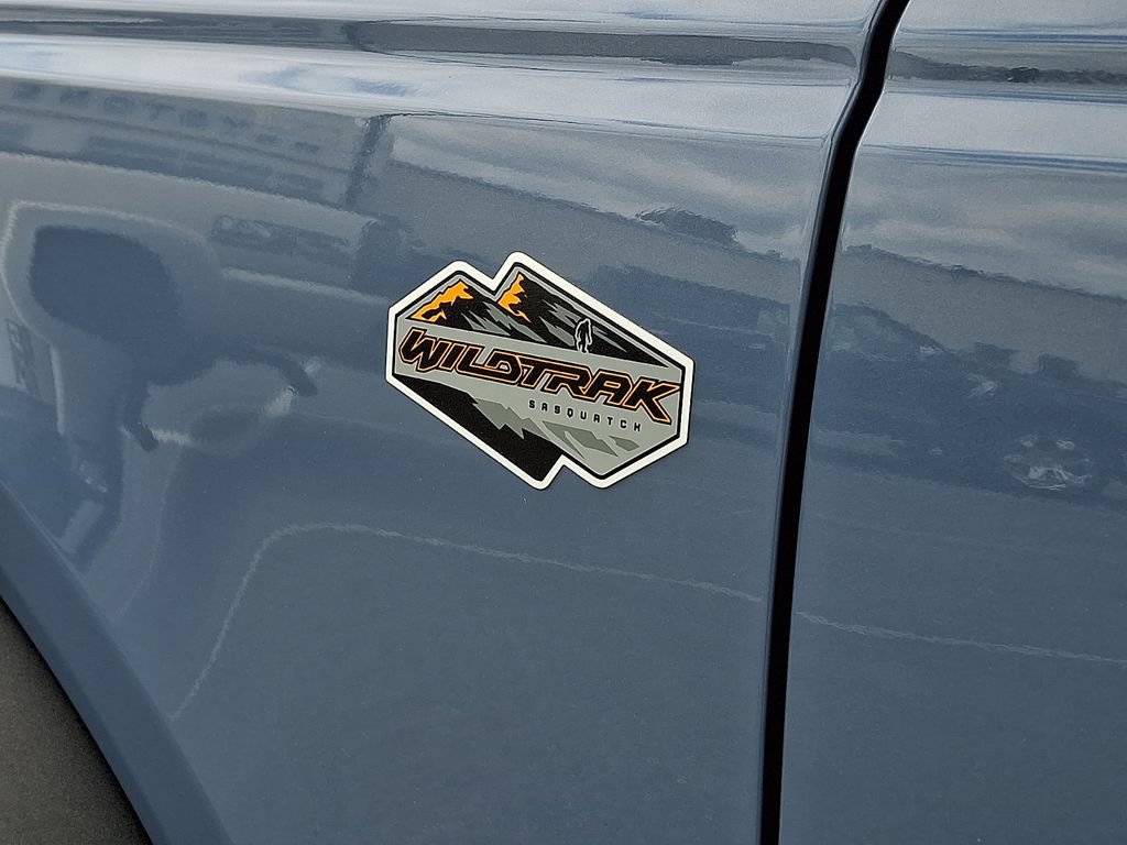 Certified 2024 Ford Bronco Wildtrak AWD/4WD image 31