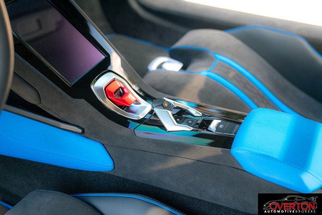 Used 2023 Lamborghini Huracan Tecnica RWD image 19