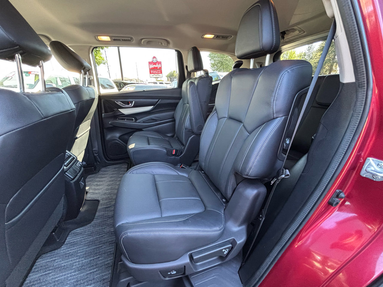 Used 2022 Subaru Ascent Limited image 9