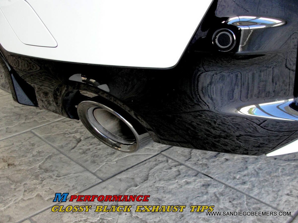 Used 2023 BMW 330i Sedan w/ M Sport Package RWD image 13