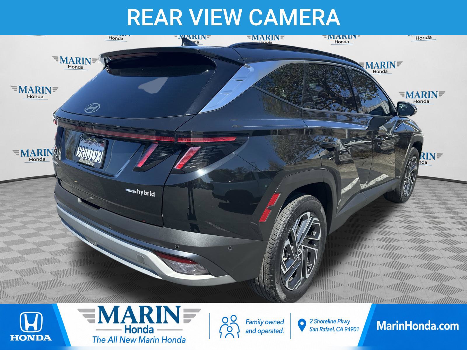 Used 2025 Hyundai Tucson Limited AWD/4WD image 3