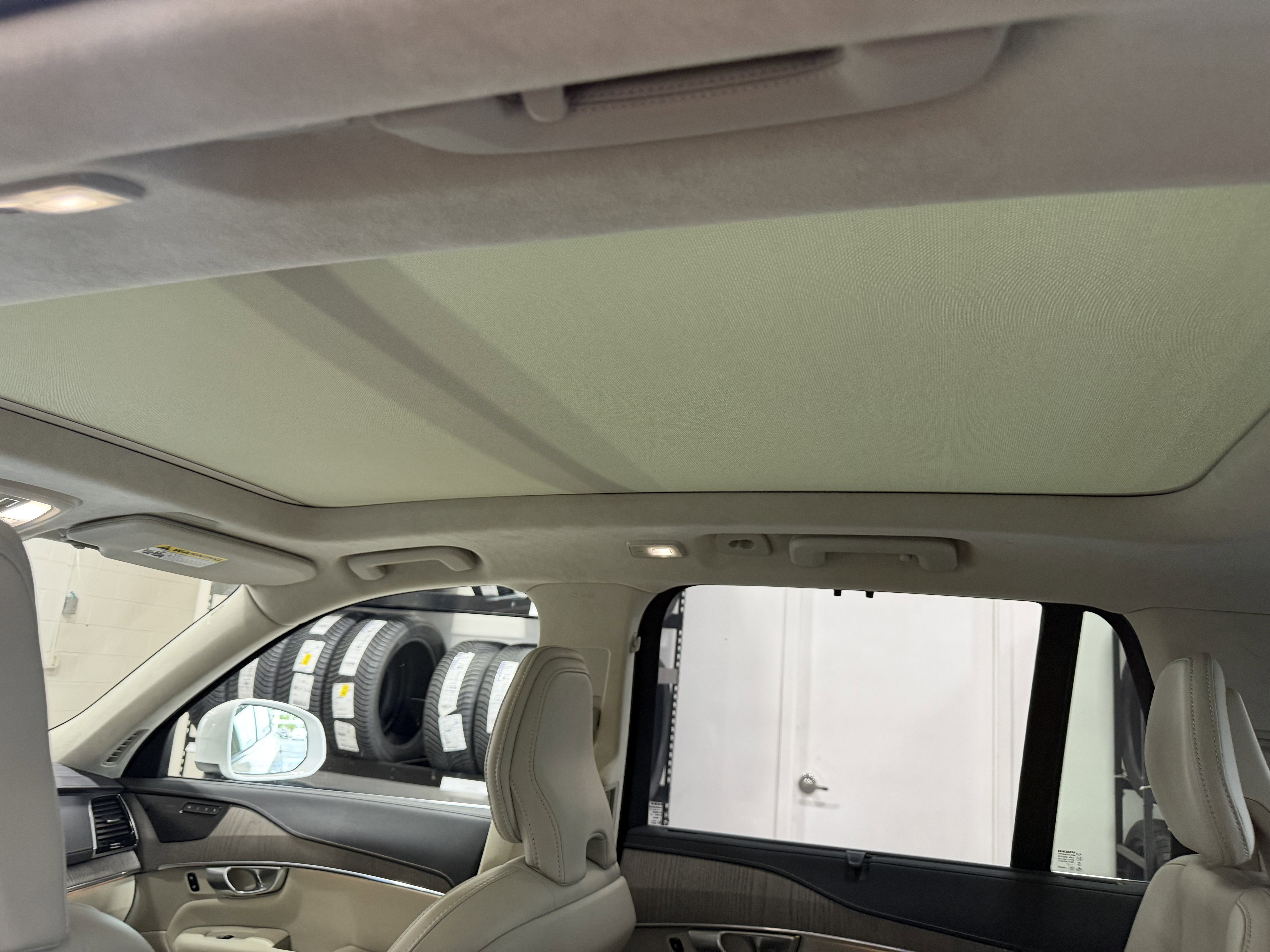 Used 2023 Volvo XC90 B6 Ultimate w/ Lounge Package AWD/4WD image 31
