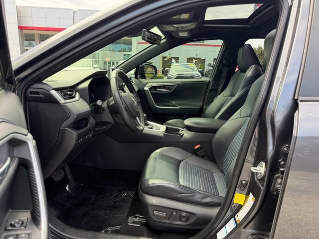 Certified 2020 Toyota RAV4 XSE w/ XSE Grade Weather Package AWD/4WD image 10