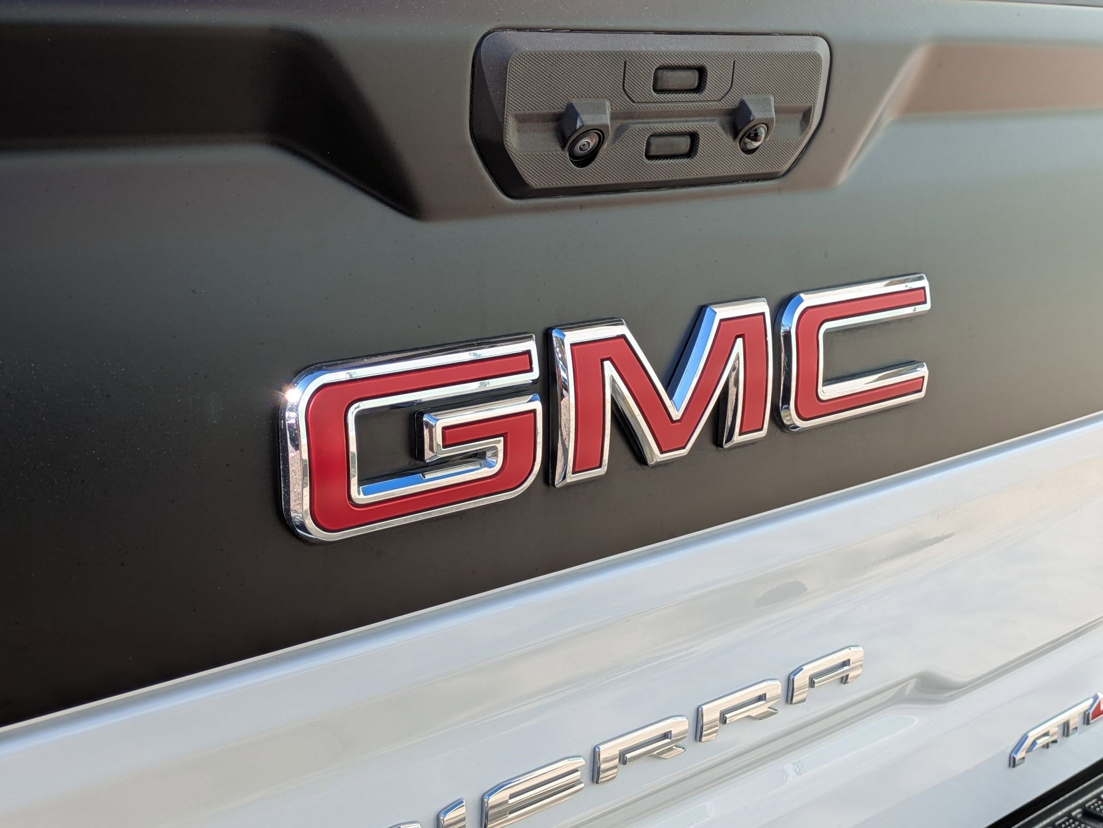 Certified 2024 GMC Sierra 1500 AT4X w/ AT4X AEV Edition image 26