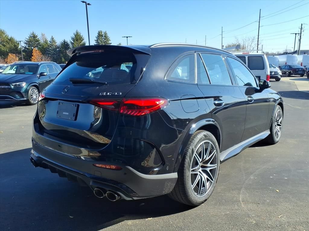New 2026 Mercedes-Benz GLC 43 AMG 4MATIC image 6