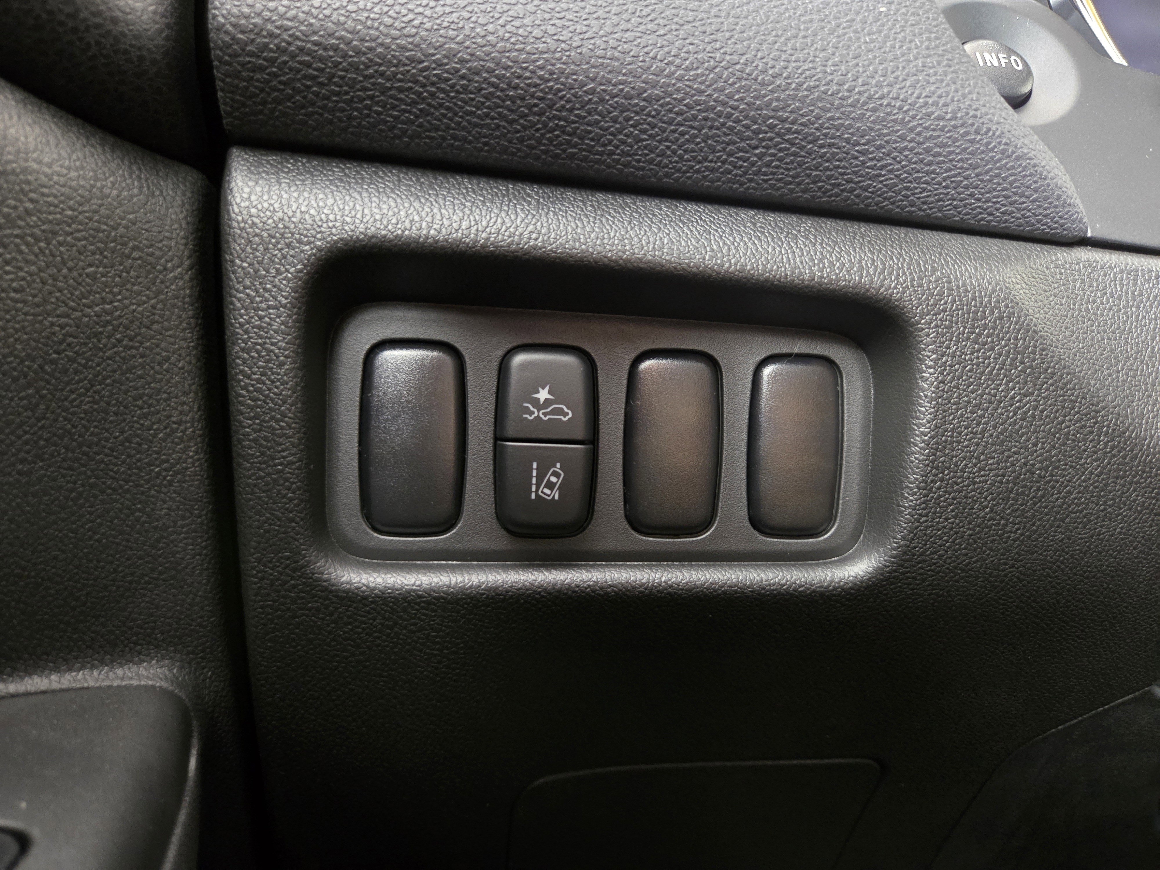 New 2025 Mitsubishi Outlander Sport ES image 25