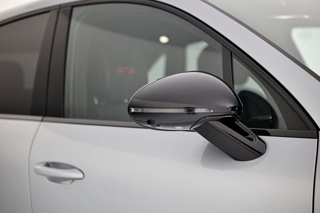 New 2026 Porsche Macan GTS image 15