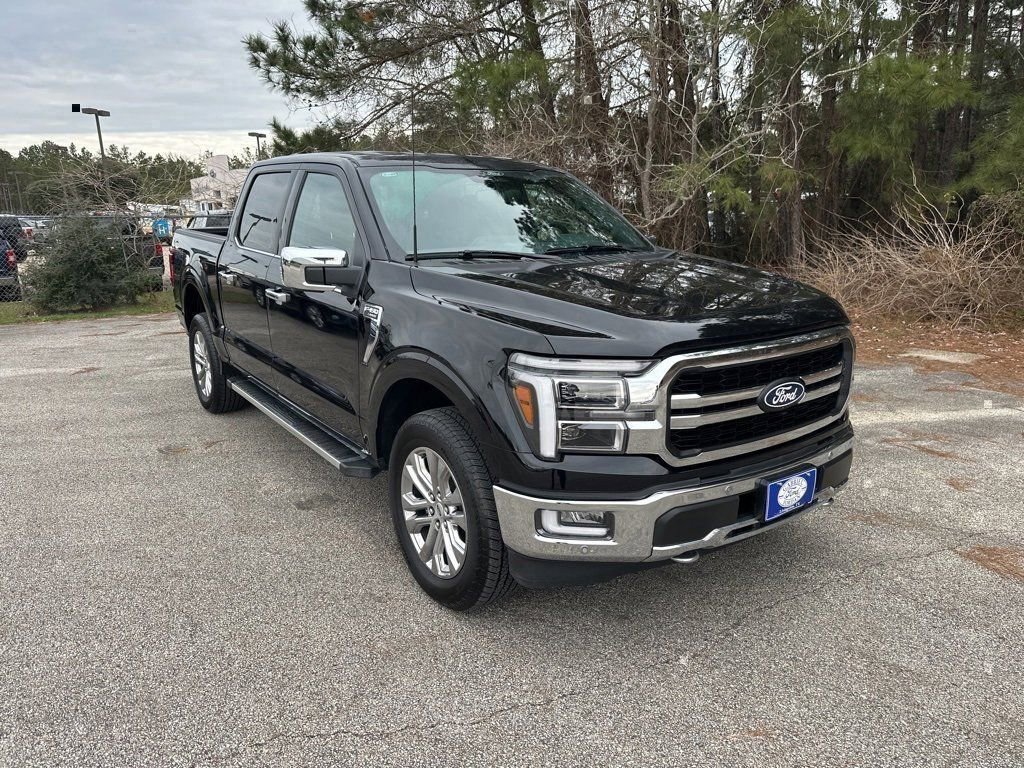New 2024 Ford F150 Lariat w/ FX4 Off-Road Package image 3