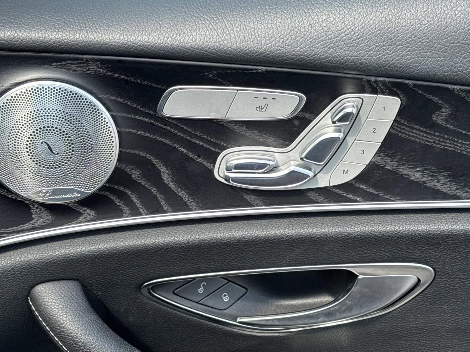 Used 2017 Mercedes-Benz E 400 4MATIC Wagon image 15