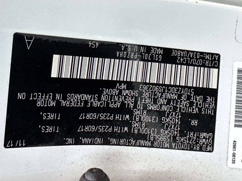 Used 2018 Toyota Sienna XLE FWD image 28