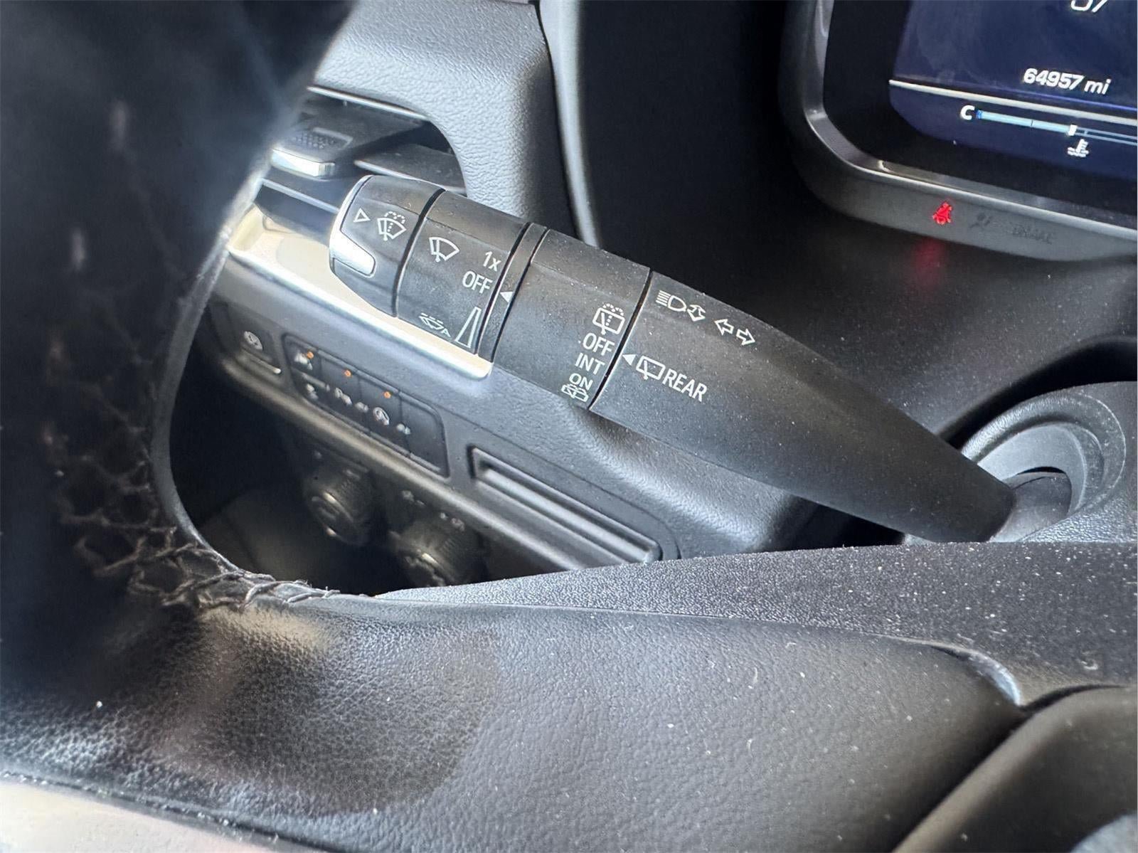 Used 2023 Chevrolet Tahoe LT AWD/4WD image 17