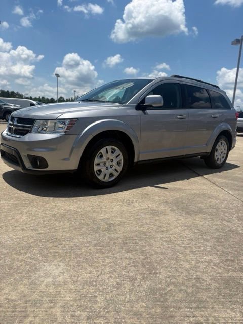 Used 2019 Dodge Journey SE