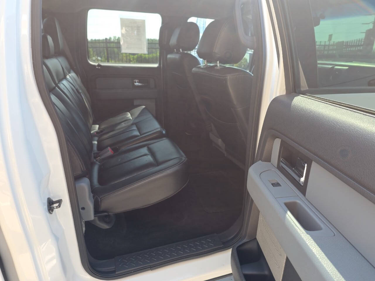 Used 2013 Ford F150 XLT w/ Luxury Equipment Group AWD/4WD image 20