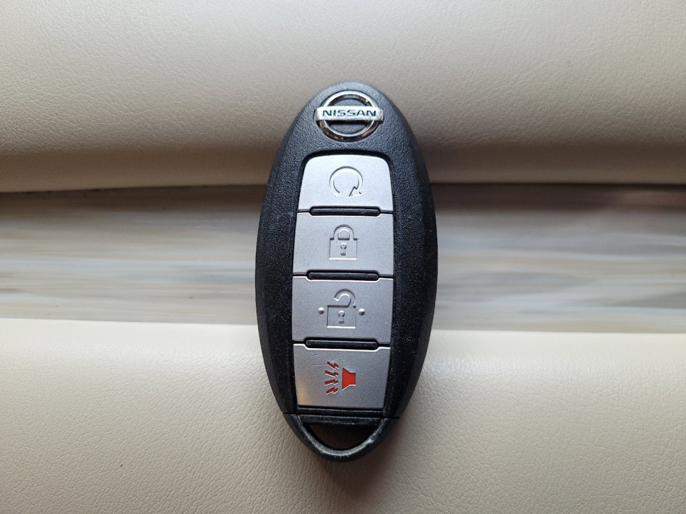 Used 2016 Nissan Murano SV w/ Cargo Package AWD/4WD image 32