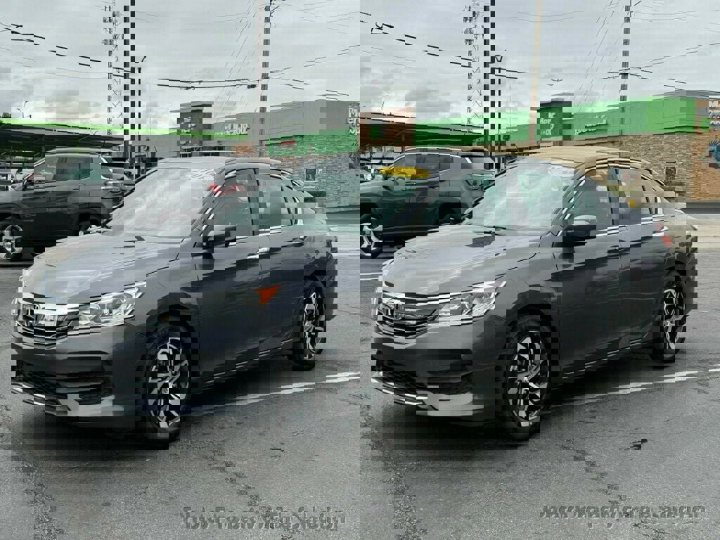 Used 2016 Honda Accord LX image 9
