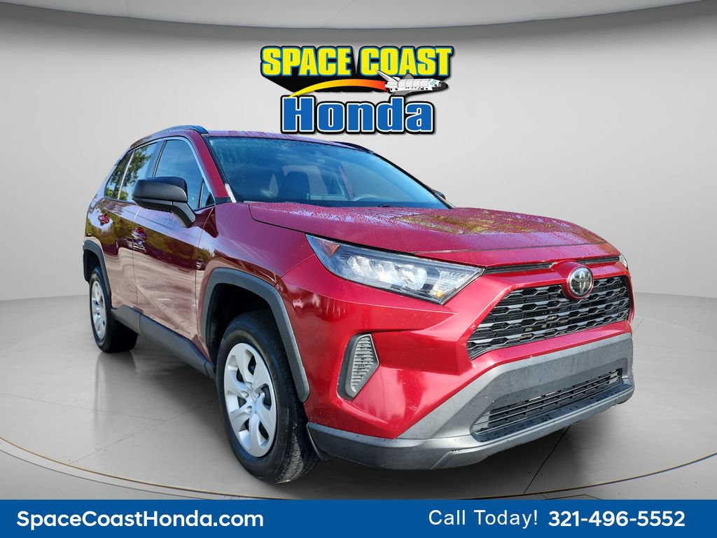Used 2020 Toyota RAV4 LE FWD image 13