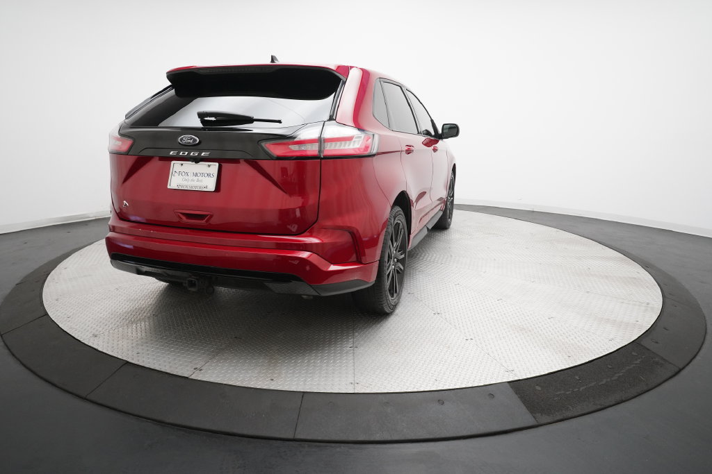 Certified 2022 Ford Edge ST-Line AWD/4WD image 13