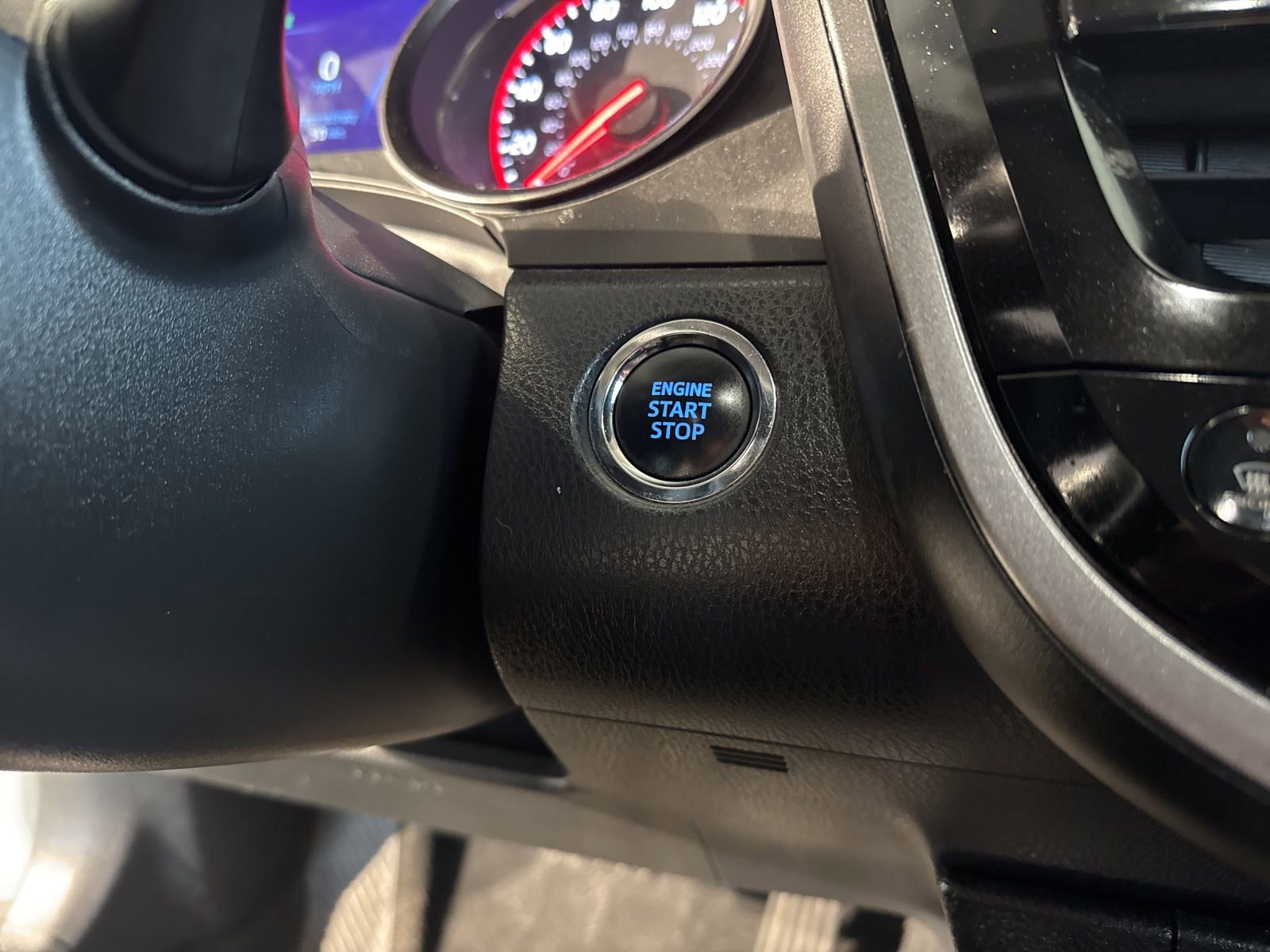 Used 2023 Toyota Camry XSE image 28