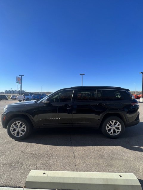 Used 2021 Jeep Grand Cherokee L Limited image 5