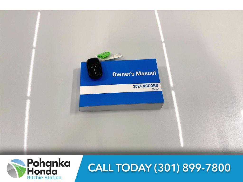 Used 2024 Honda Accord Sport image 11