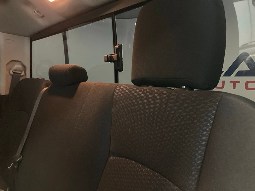Used 2020 RAM 1500 Warlock RWD image 38