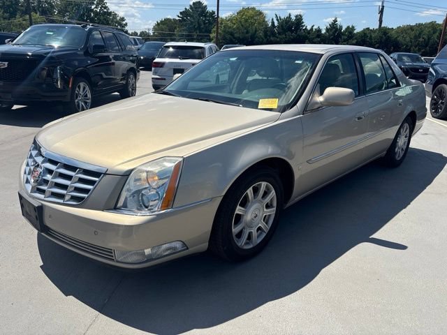 Used 2008 Cadillac DTS FWD video 1