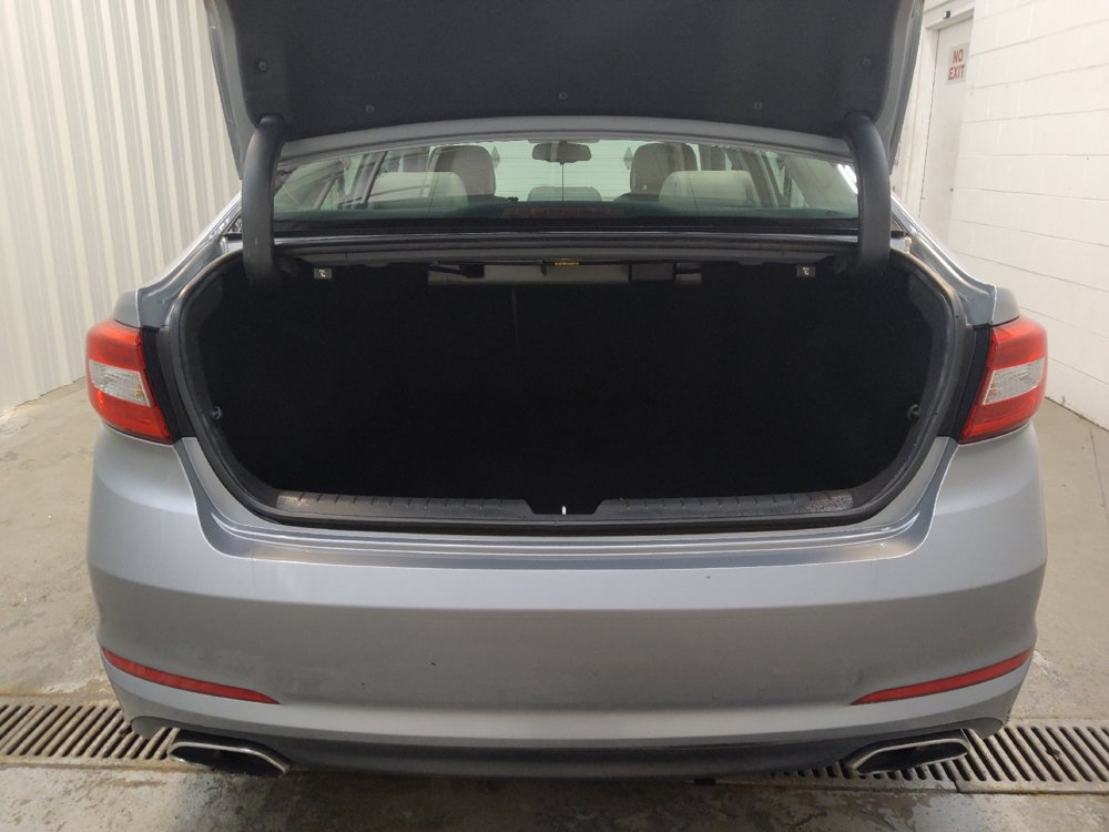 Used 2015 Hyundai Sonata Sport w/ Option Group 03 FWD image 29